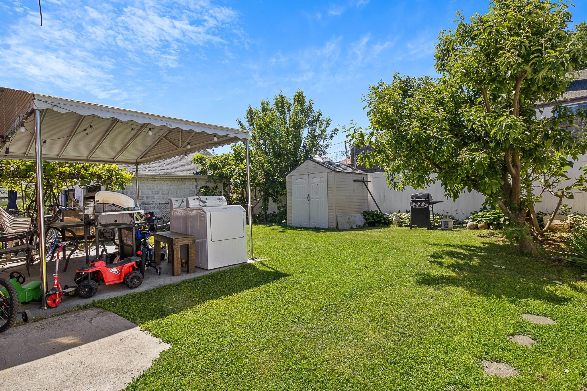 Single Family 62nd Road  Queens, NY 11367, MLS-844689-4
