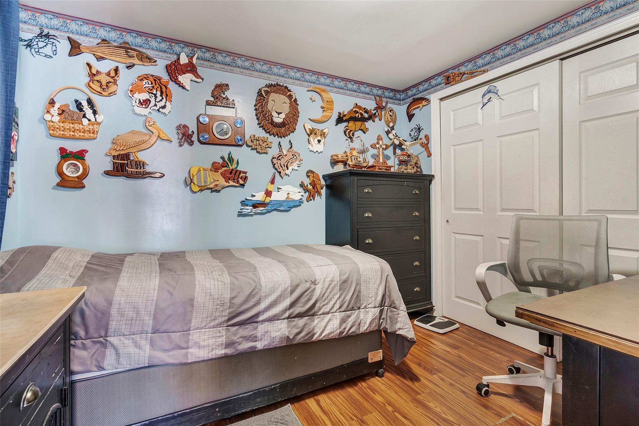 Single Family 10th  Queens, NY 11693, MLS-844700-10