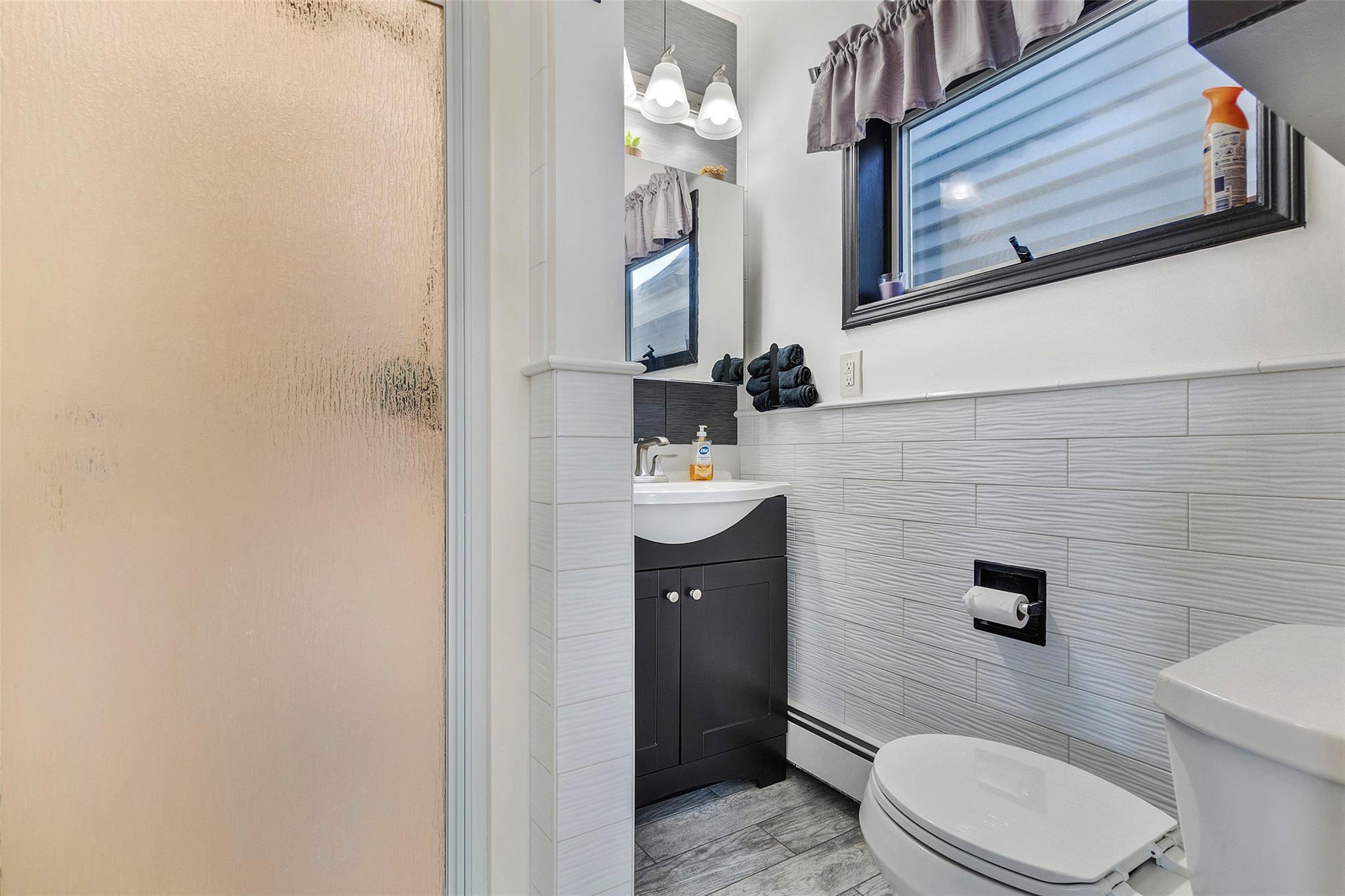 Single Family 10th  Queens, NY 11693, MLS-844700-17