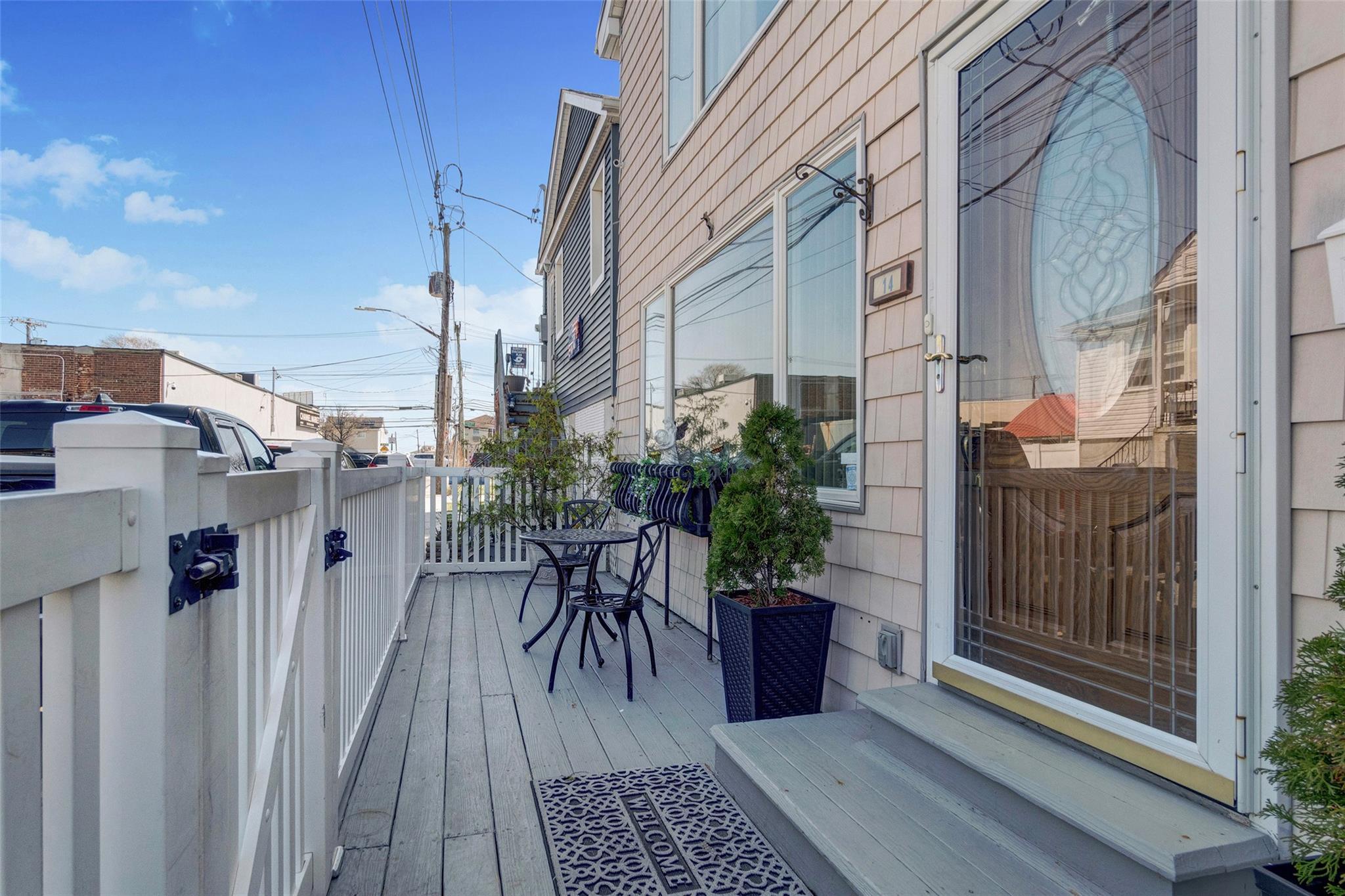 Single Family 10th  Queens, NY 11693, MLS-844700-2