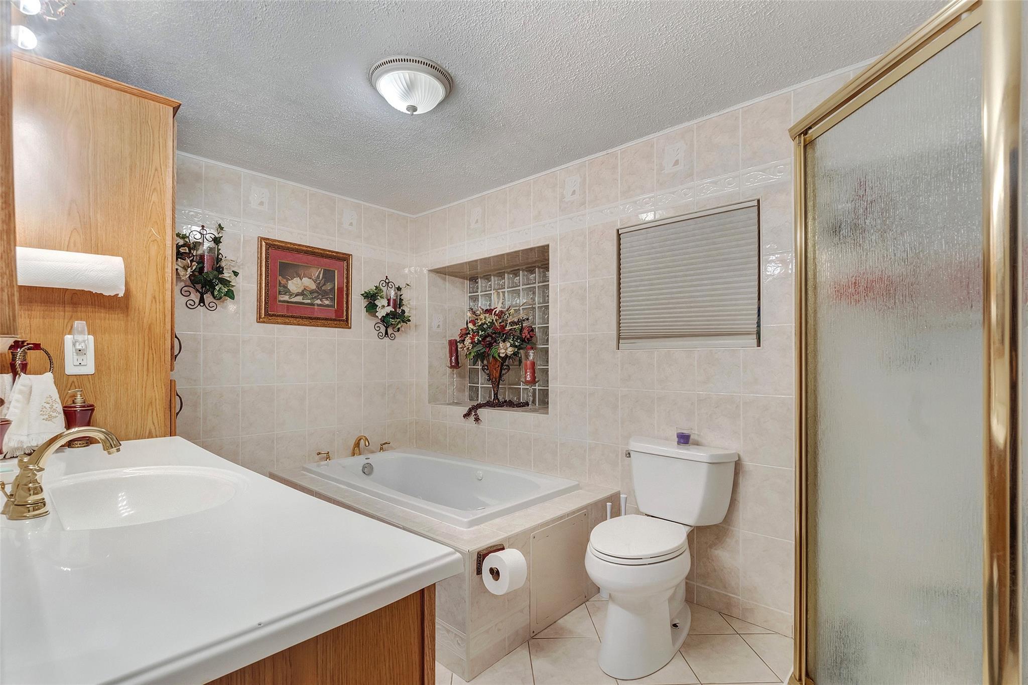 Single Family 10th  Queens, NY 11693, MLS-844700-9