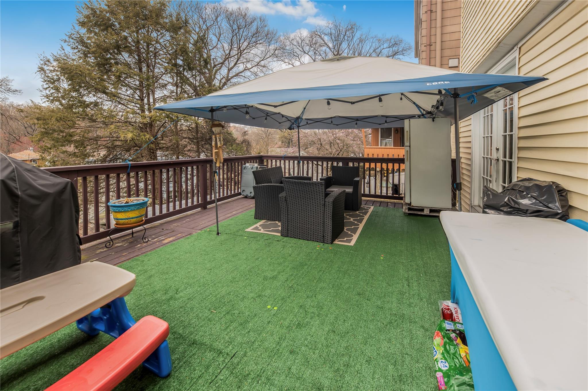 Single Family Sedgwick  Westchester County, NY 10705, MLS-844707-21