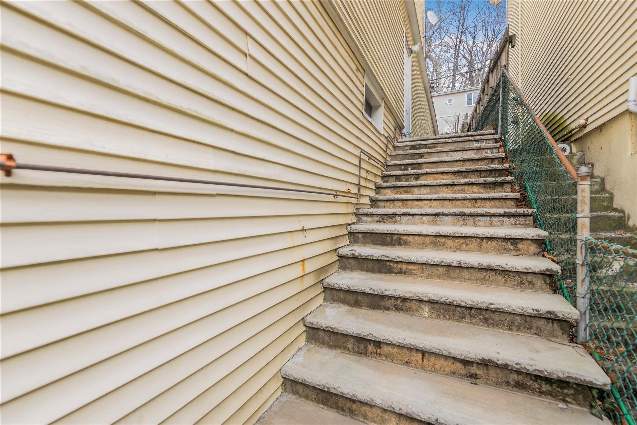 Single Family Sedgwick  Westchester County, NY 10705, MLS-844707-28