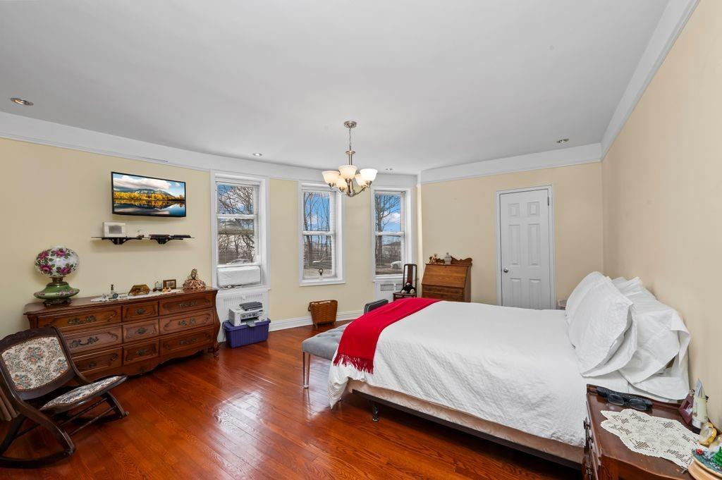 Coop Shore  Brooklyn, NY 11209, MLS-844710-11