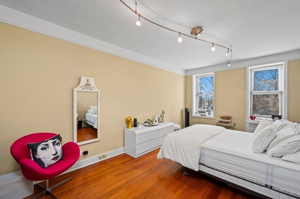 Coop Shore  Brooklyn, NY 11209, MLS-844710-16