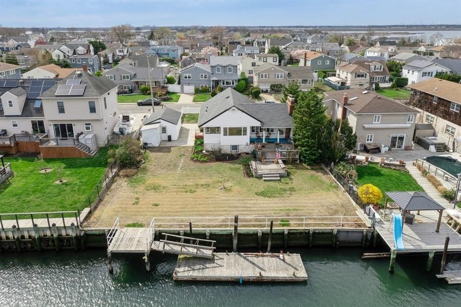 Single Family Washington  Nassau County, NY 11558, MLS-844724-31