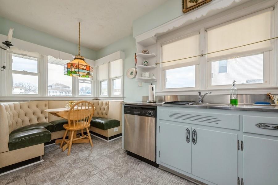 Single Family Washington  Nassau County, NY 11558, MLS-844724-8