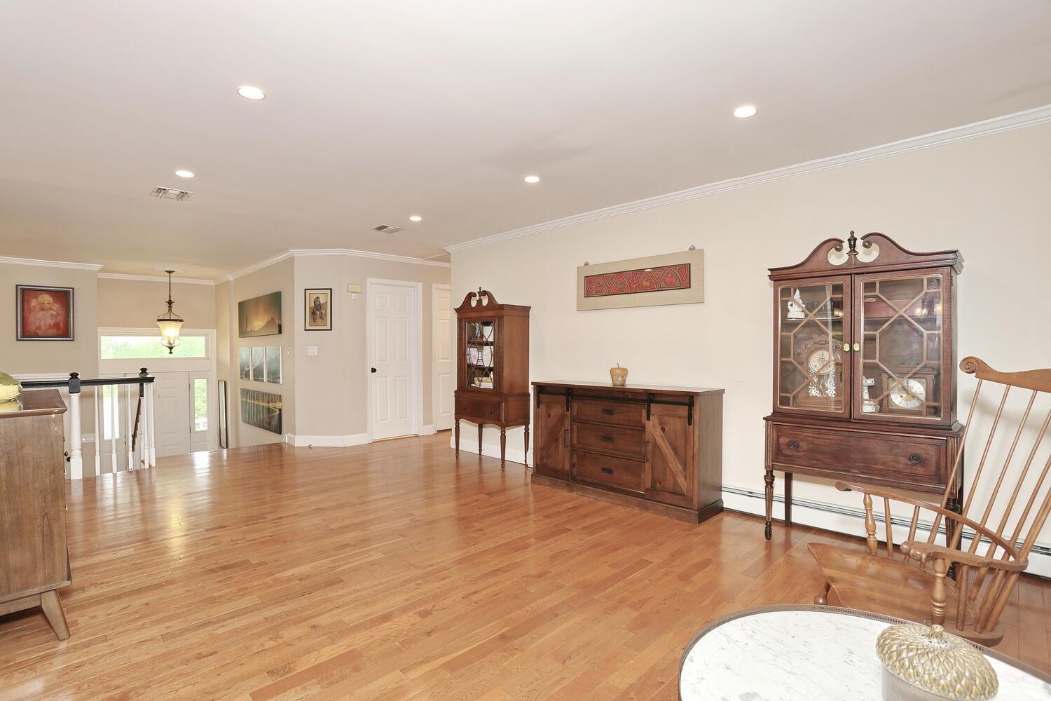 Single Family Hickory  Rockland County, NY 10974, MLS-844747-22