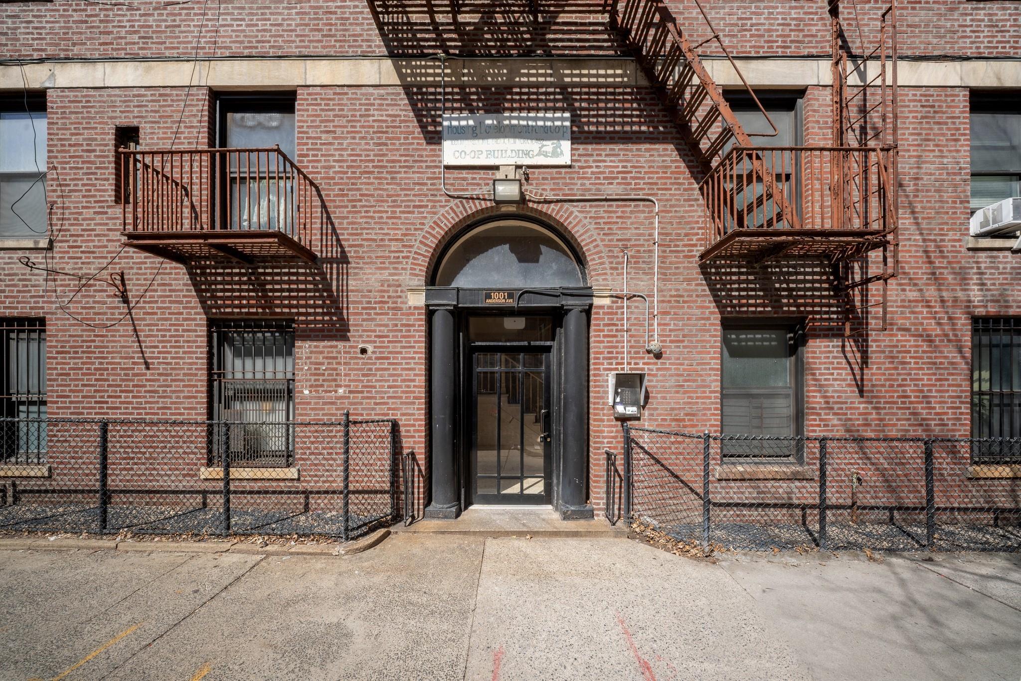 Coop Anderson  Bronx, NY 10452, MLS-844762-17