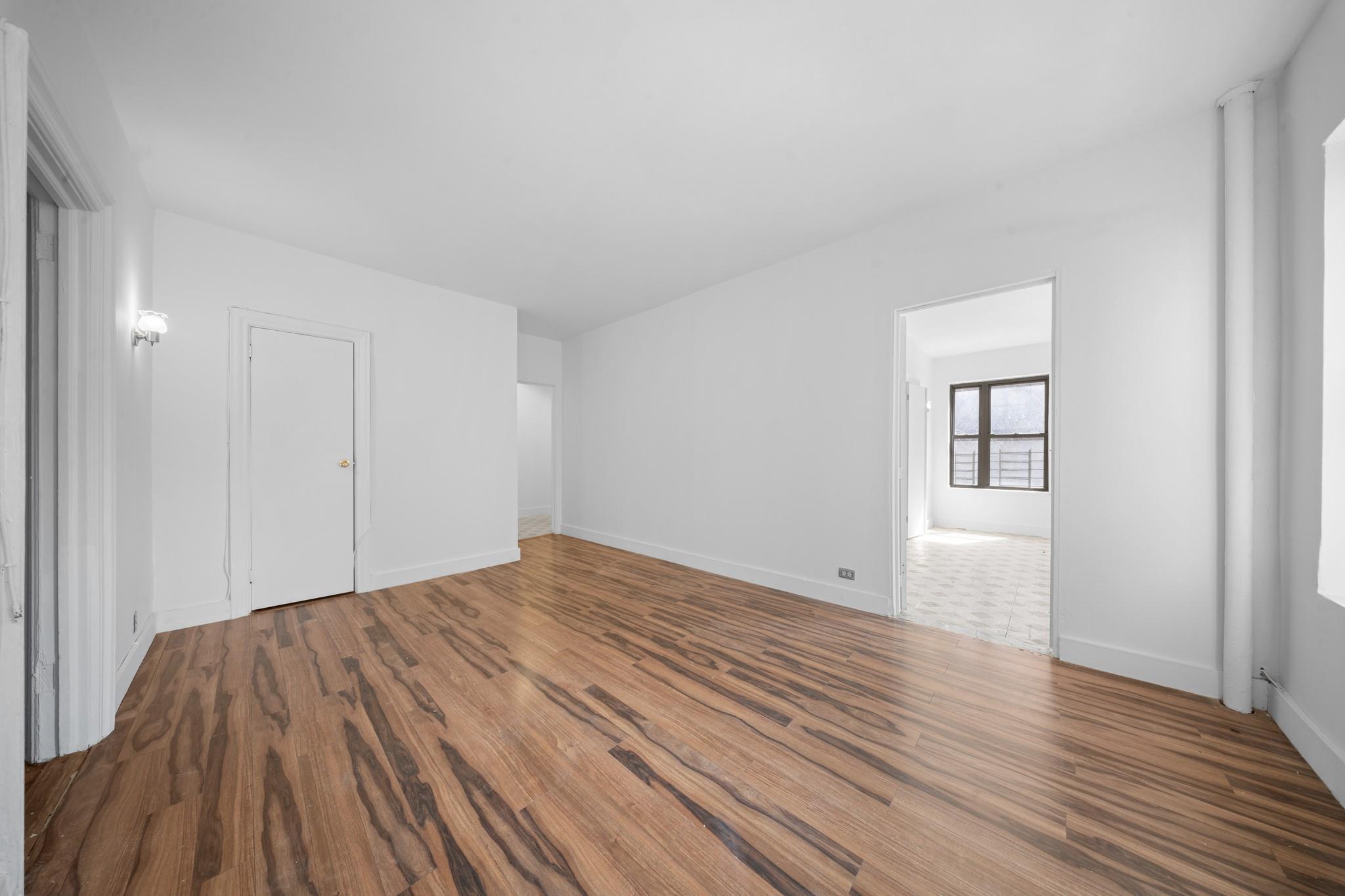 Coop Anderson  Bronx, NY 10452, MLS-844762-3