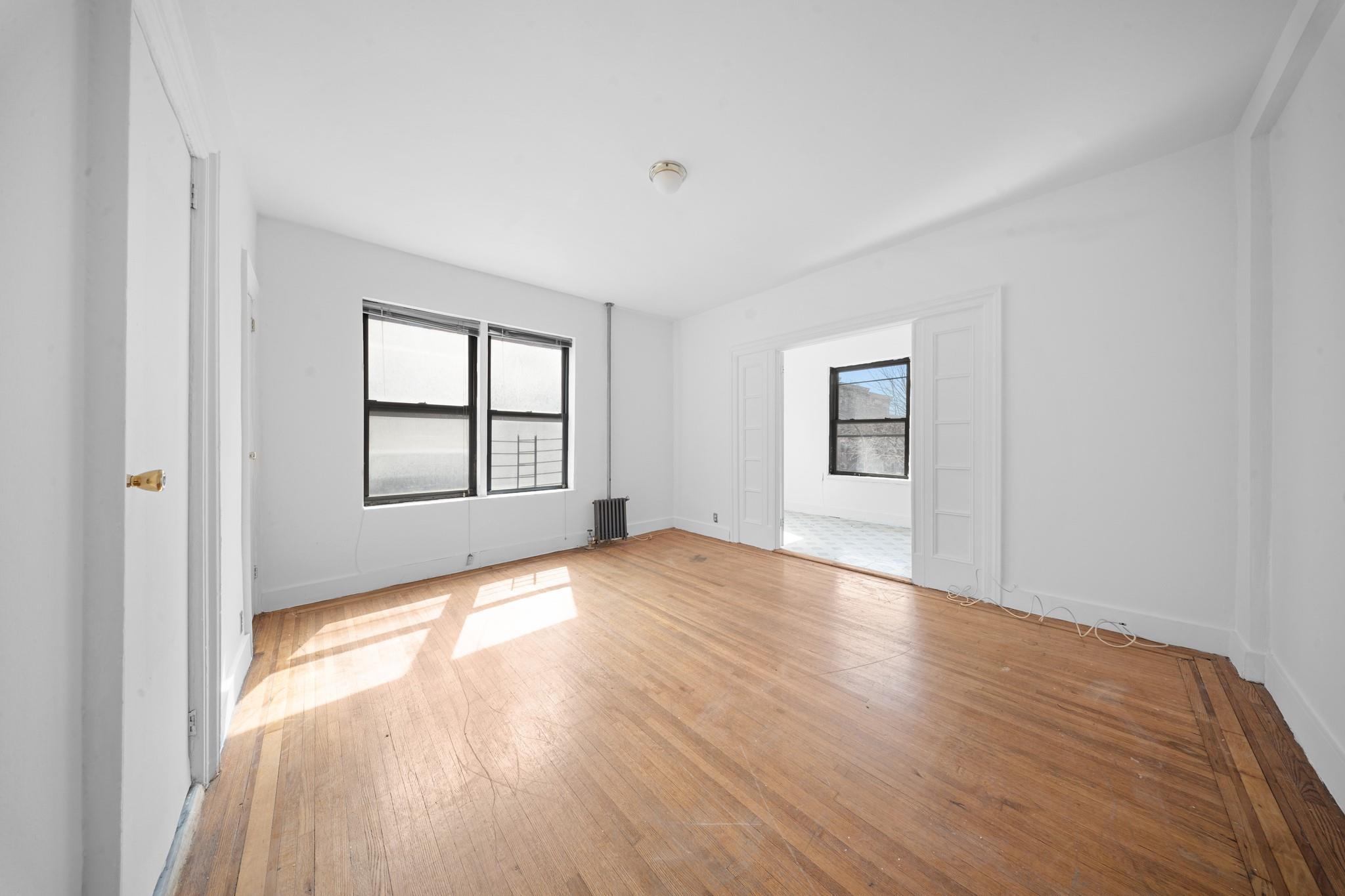 Coop Anderson  Bronx, NY 10452, MLS-844762-7