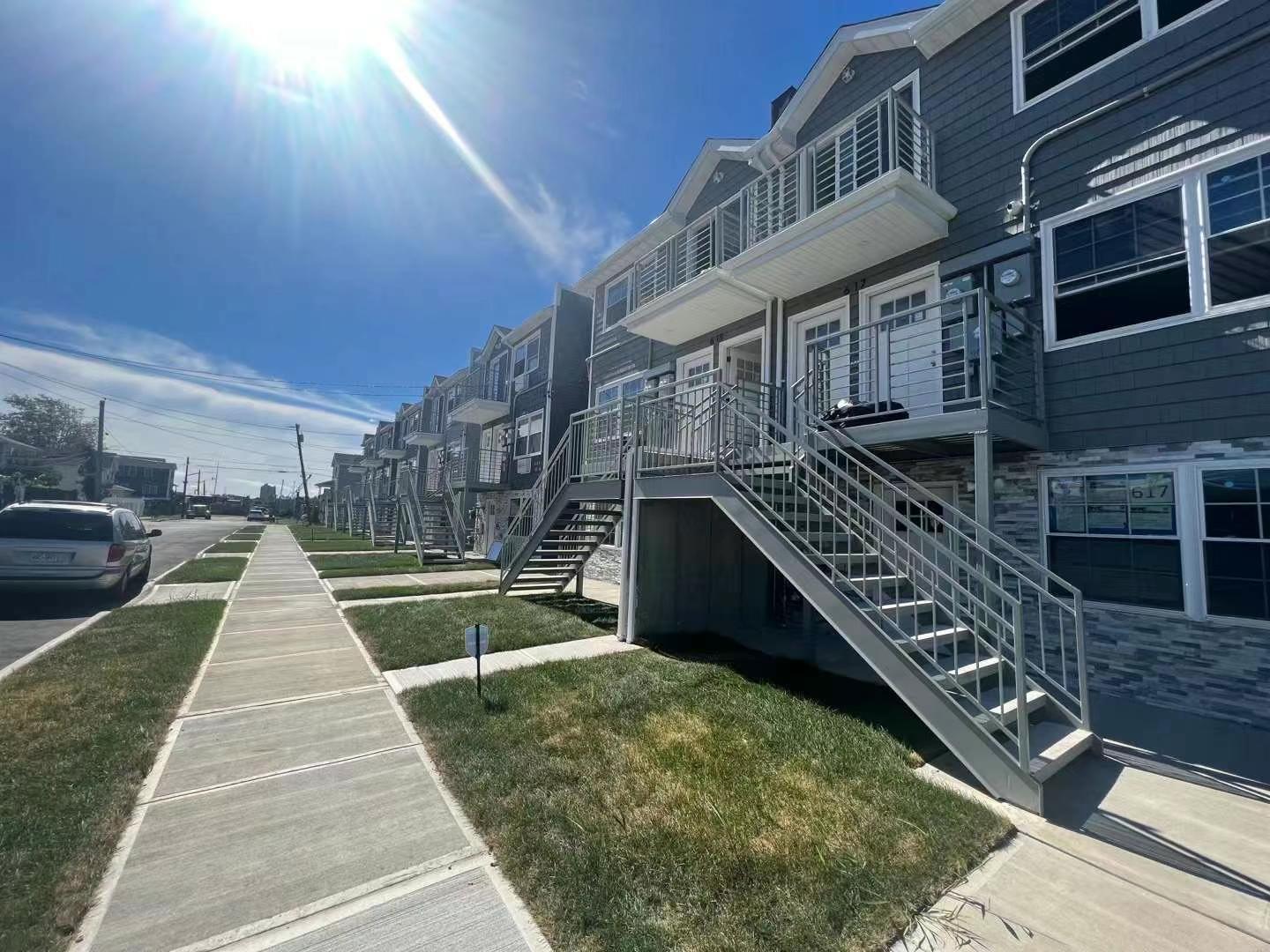 Single Family Barbadoes  Queens, NY 11692, MLS-844800-3
