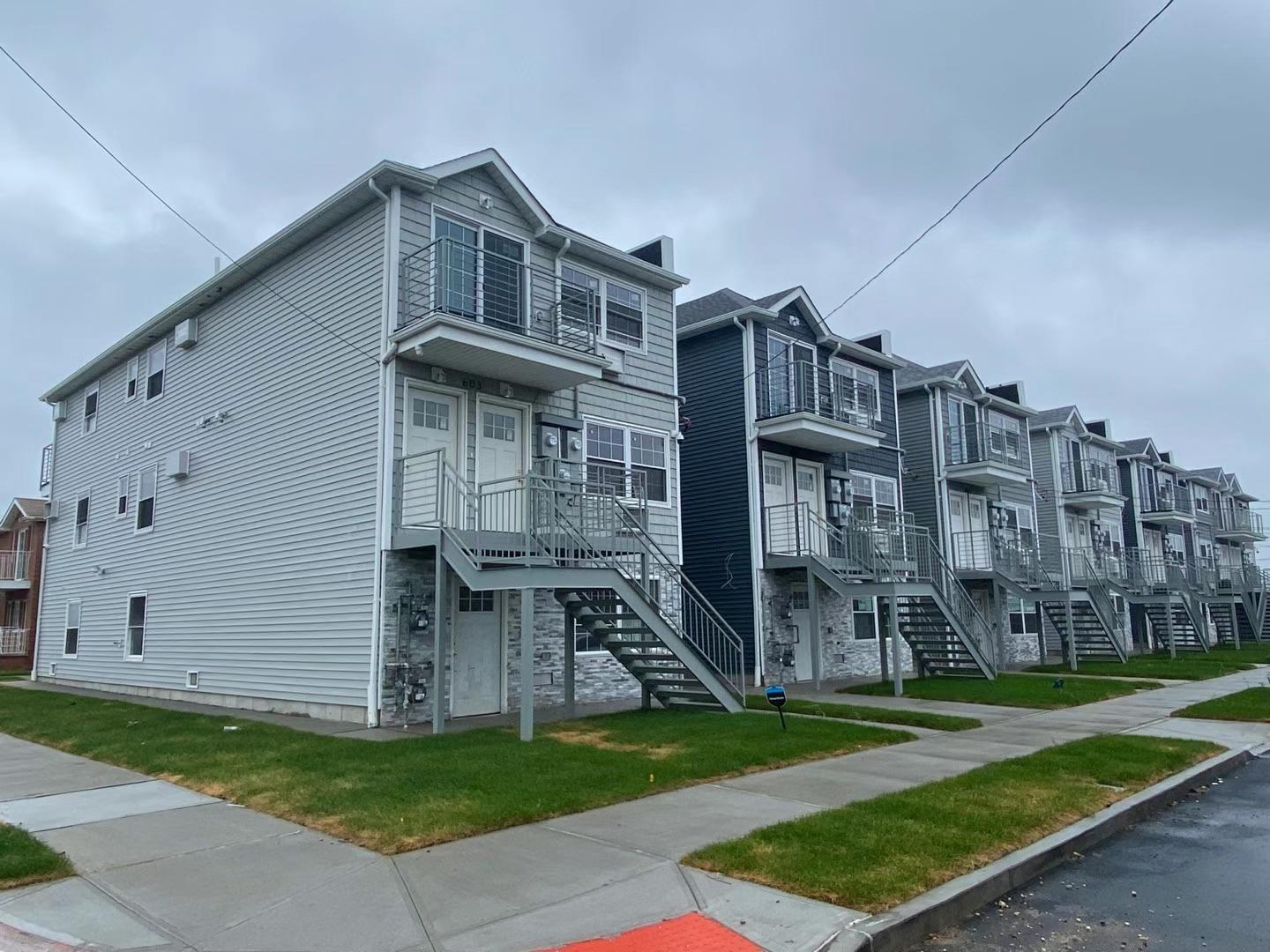 Single Family Barbadoes  Queens, NY 11692, MLS-844800-5