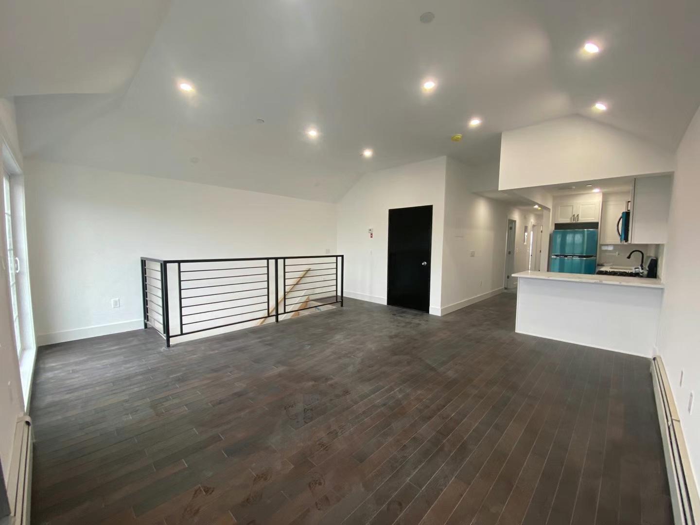 Single Family Barbadoes  Queens, NY 11692, MLS-844800-7