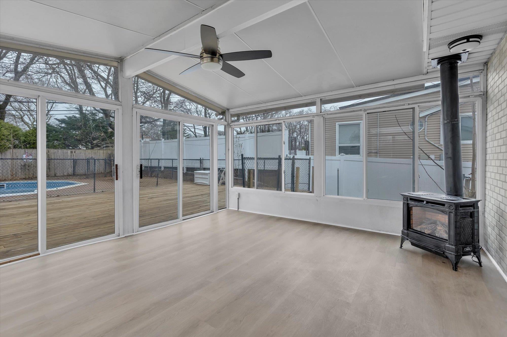 Single Family Weston  Suffolk County, NY 11787, MLS-844838-13