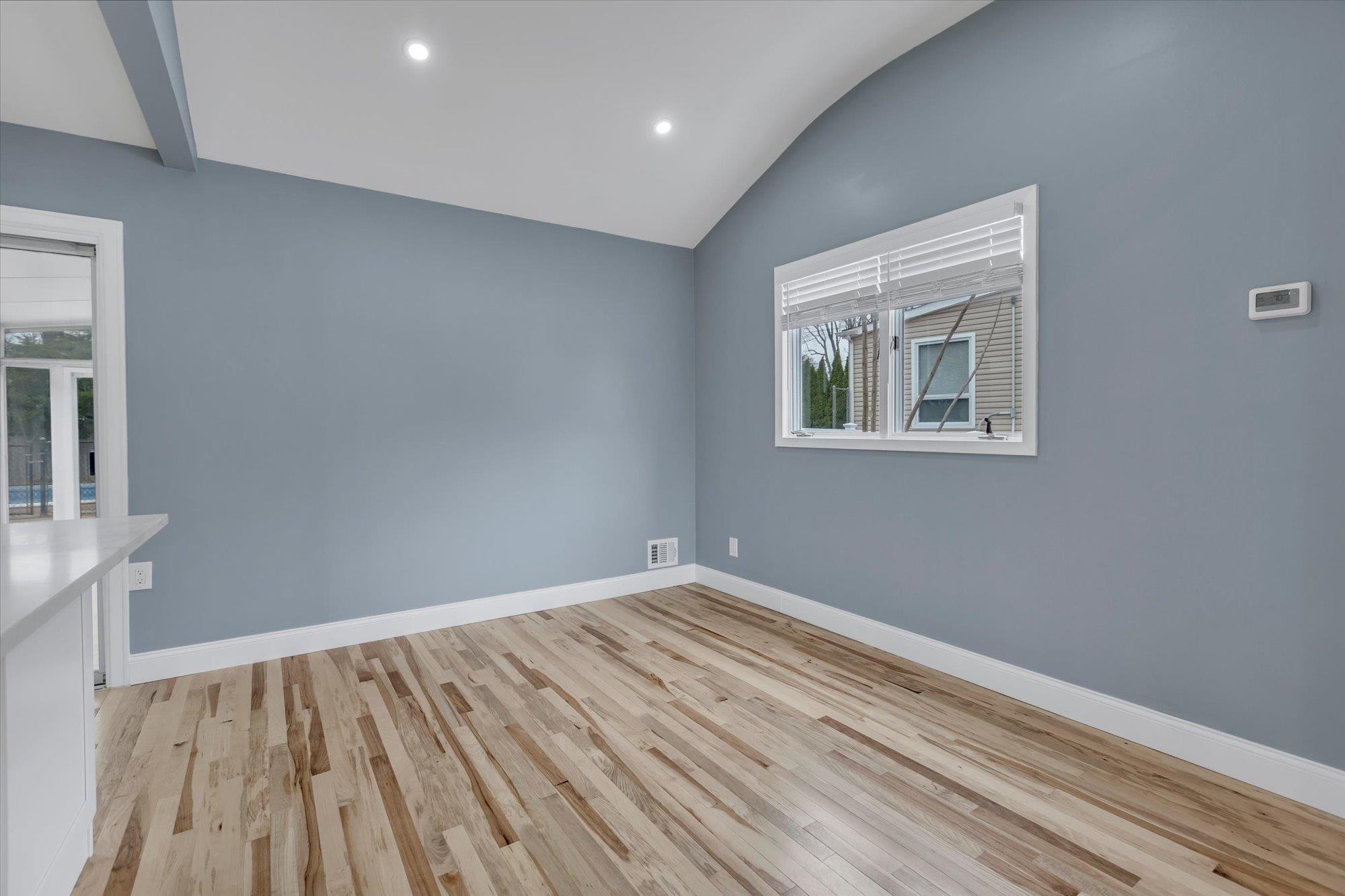Single Family Weston  Suffolk County, NY 11787, MLS-844838-6