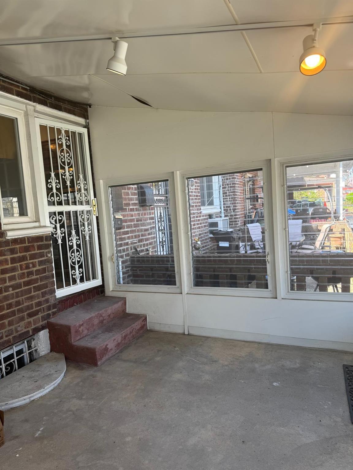 Single Family 141st  Queens, NY 11413, MLS-844845-13