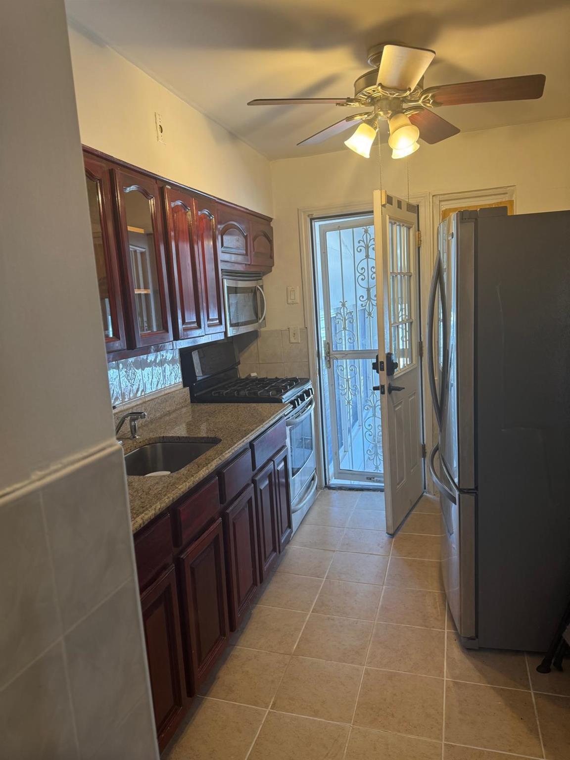 Single Family 141st  Queens, NY 11413, MLS-844845-7