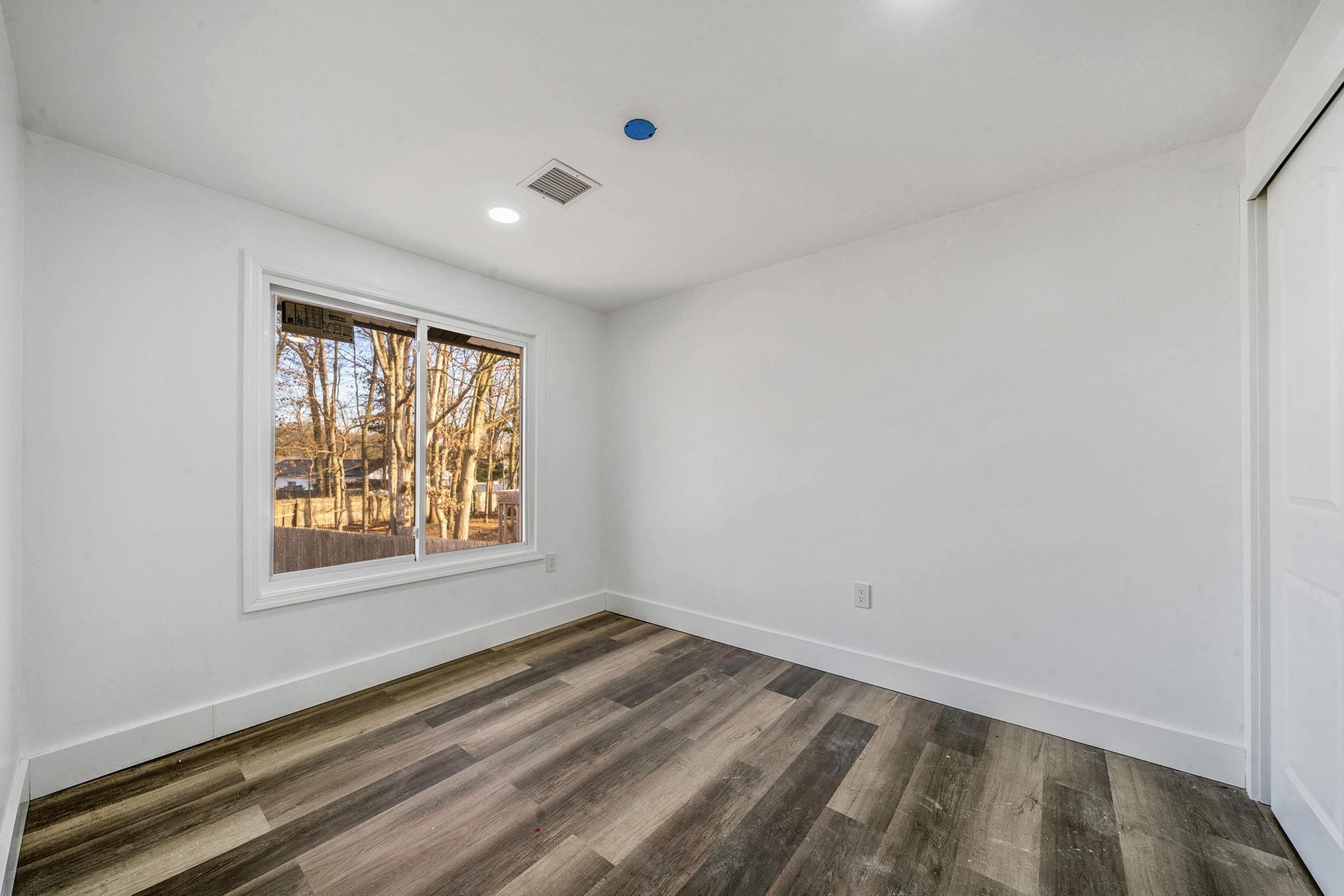 Single Family Sequoia  Suffolk County, NY 11727, MLS-844856-26