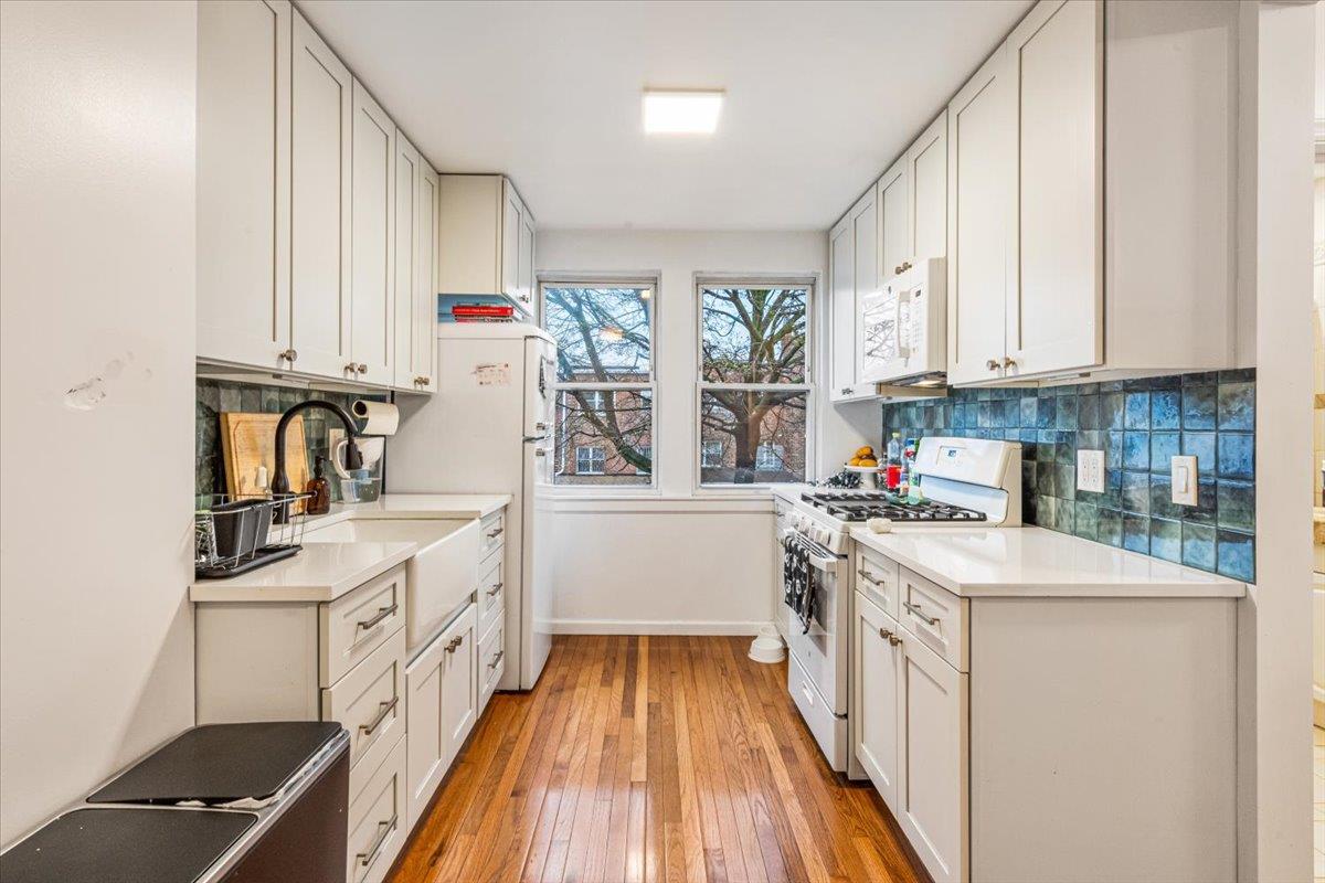 Single Family 160th  Queens, NY 11365, MLS-844859-16