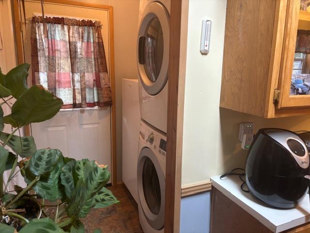 Single Family Old Country  Suffolk County, NY 11901, MLS-844862-28
