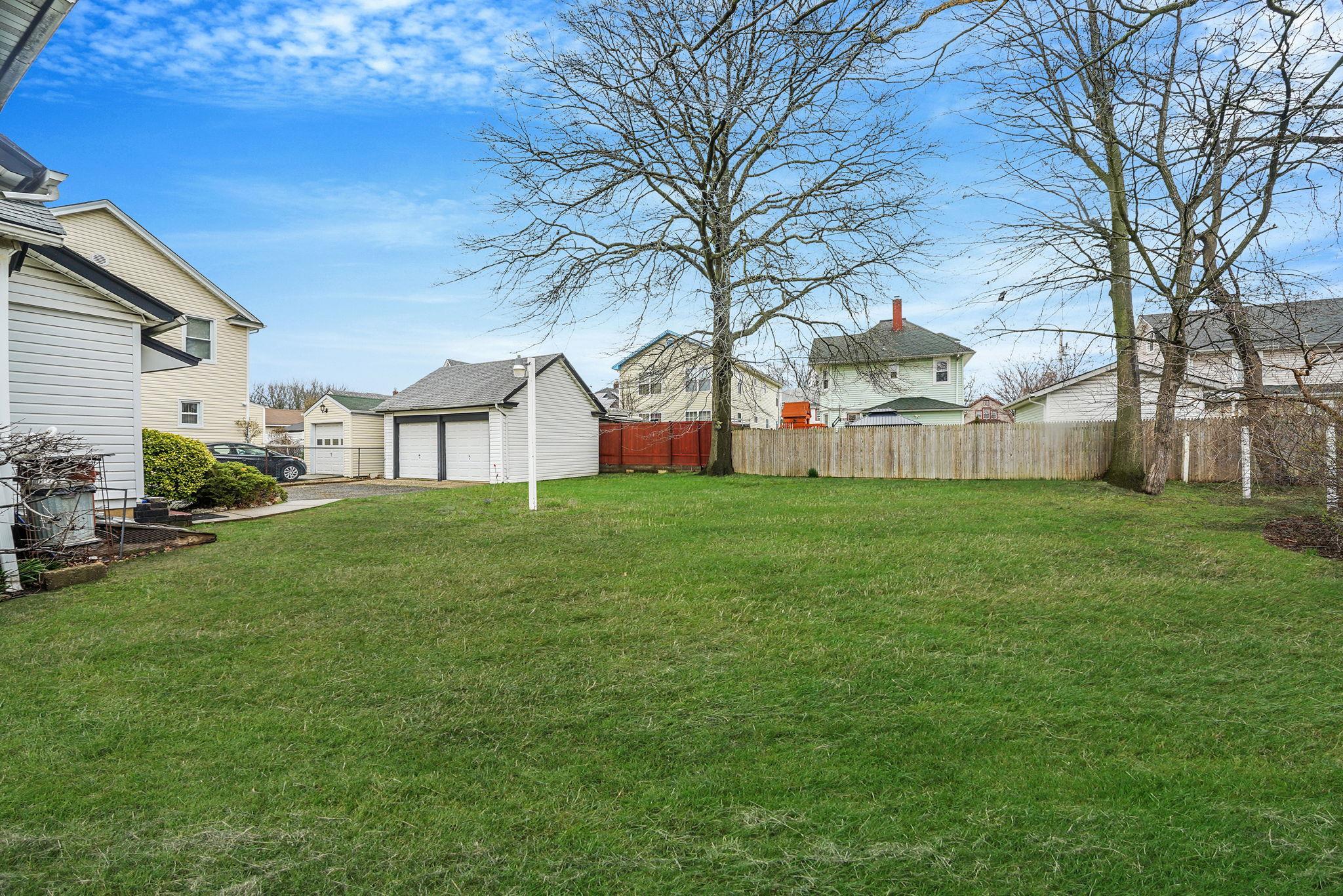 Single Family Bennett  Nassau County, NY 11550, MLS-844873-12