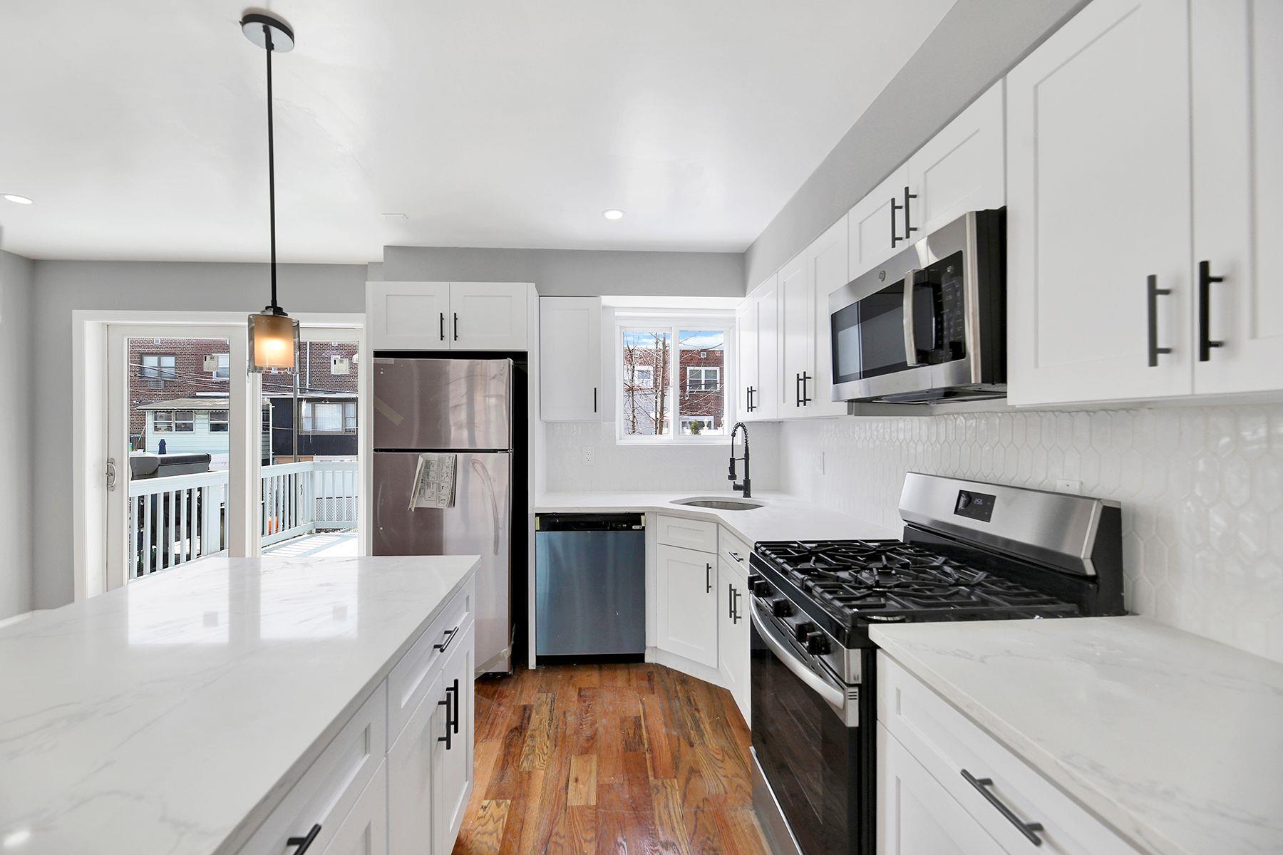 Single Family Swinton  Bronx, NY 10465, MLS-844881-4