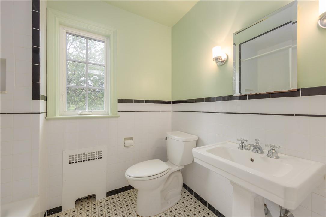 Single Family Eastfield  Westchester County, NY 10552, MLS-844897-18