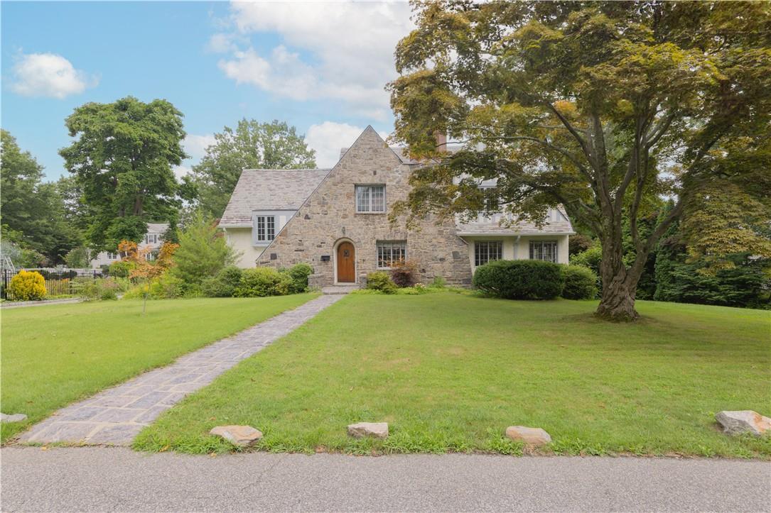 Single Family Eastfield  Westchester County, NY 10552, MLS-844897-19