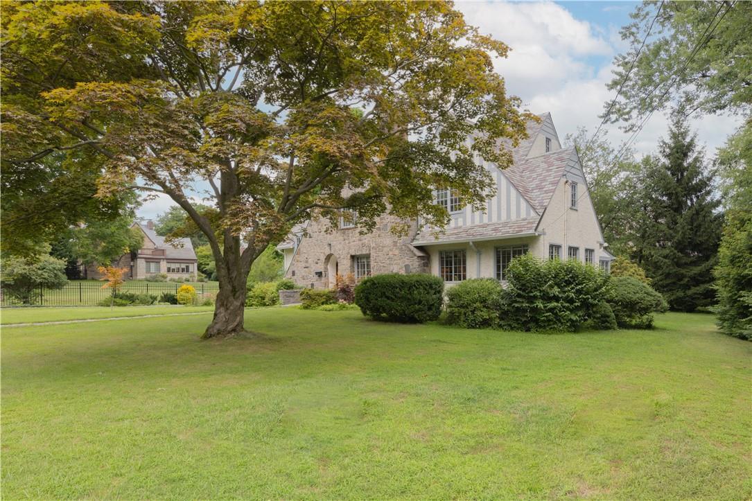 Single Family Eastfield  Westchester County, NY 10552, MLS-844897-21