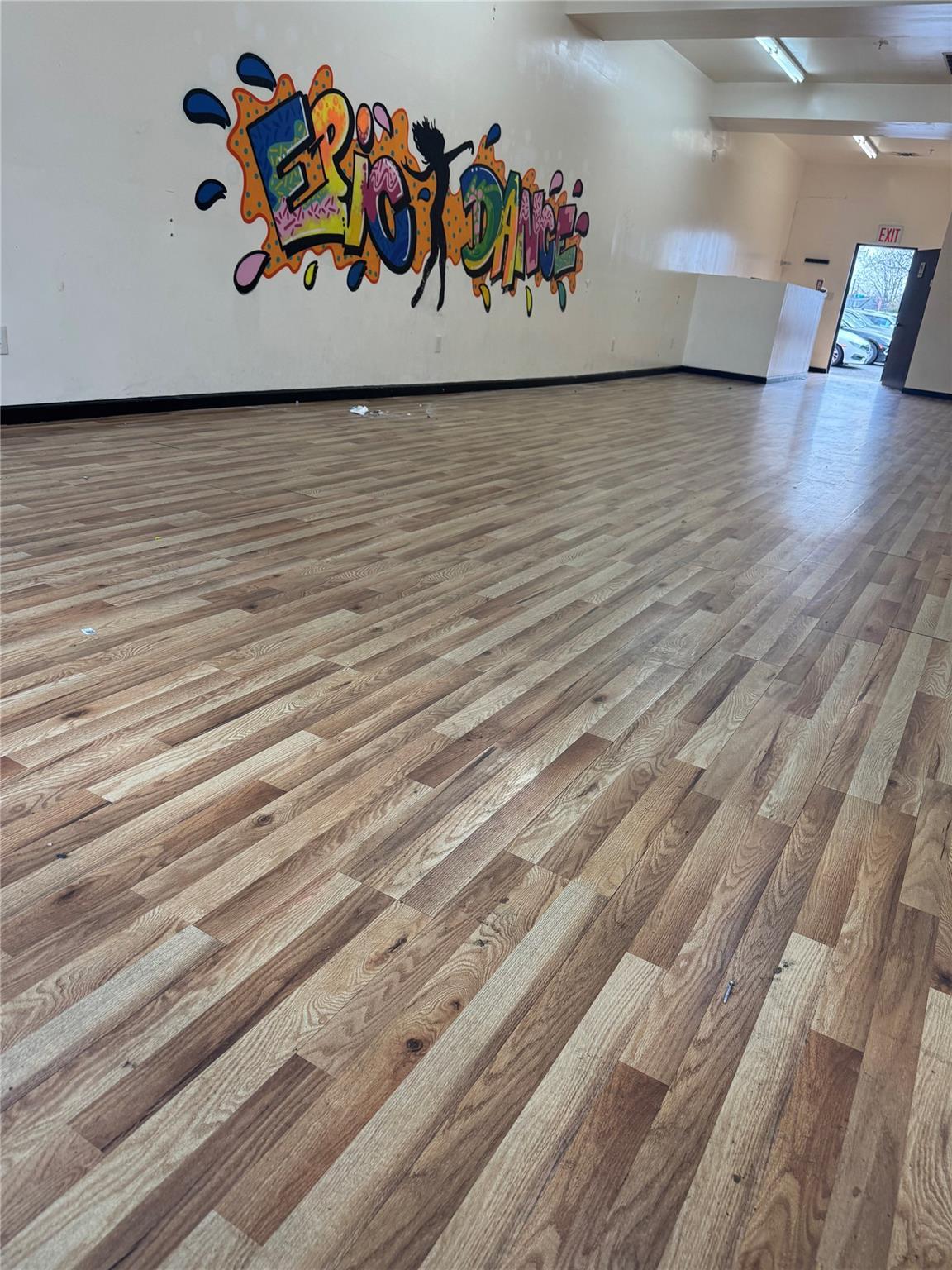 Commercial Lease Guy R Brewer  Queens, NY 11434, MLS-844900-3