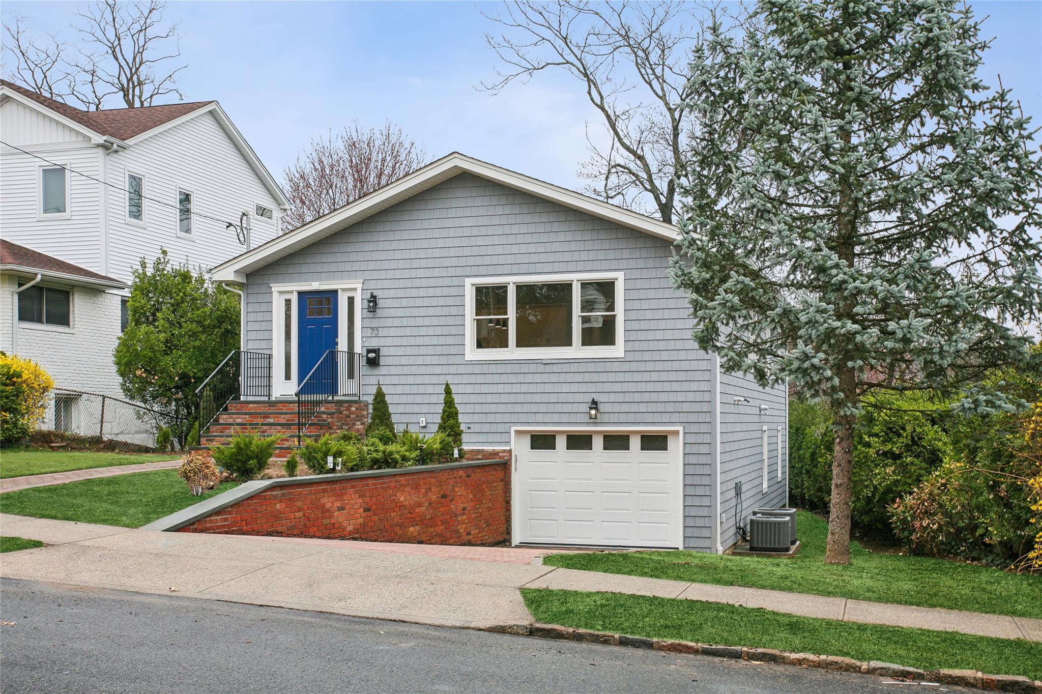 Single Family Irma  Nassau County, NY 11050, MLS-844905-3