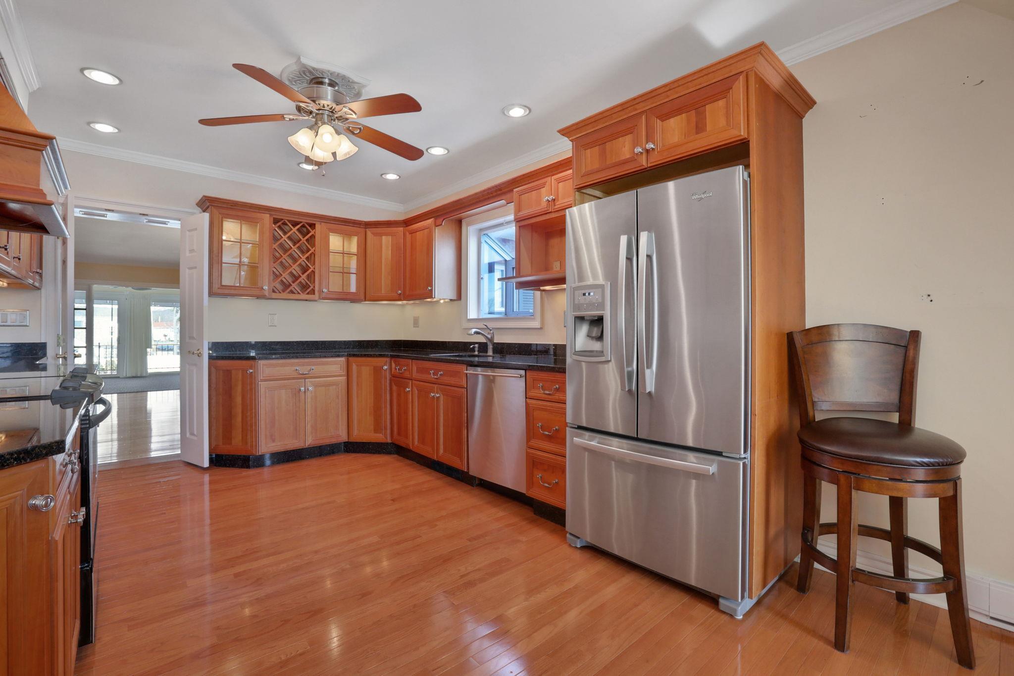 Single Family Albany  Ulster County, NY 12401, MLS-844907-29