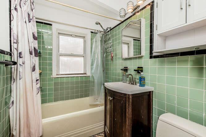 Apartment Alderton  Queens, NY 11374, MLS-844912-8