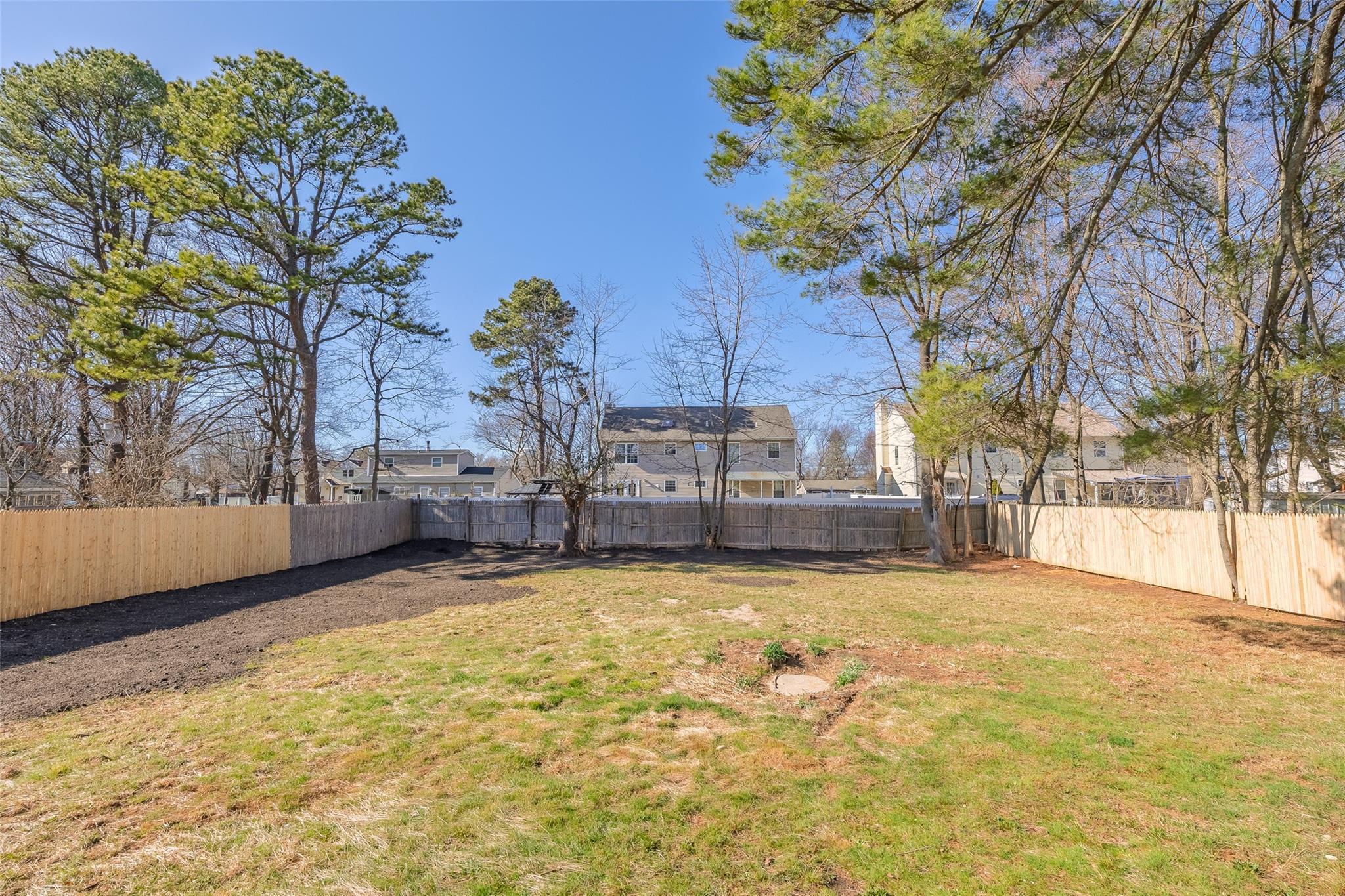 Single Family Doolittle  Suffolk County, NY 11717, MLS-844924-36