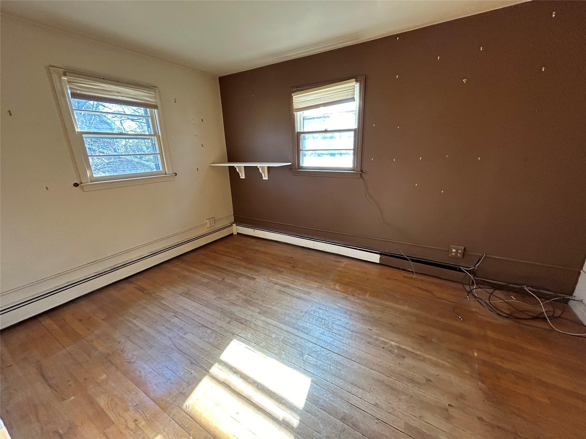 Single Family Woodlawn  Suffolk County, NY 11780, MLS-844936-11