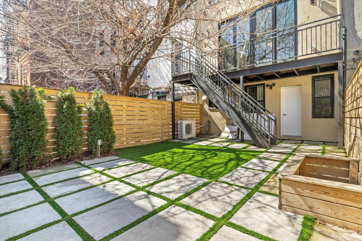 Single Family Arlington  Brooklyn, NY 11216, MLS-844940-25