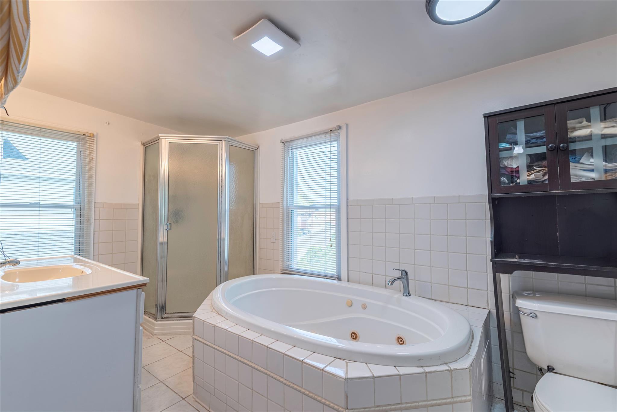 Single Family S.10  Nassau County, NY 11040, MLS-844950-24