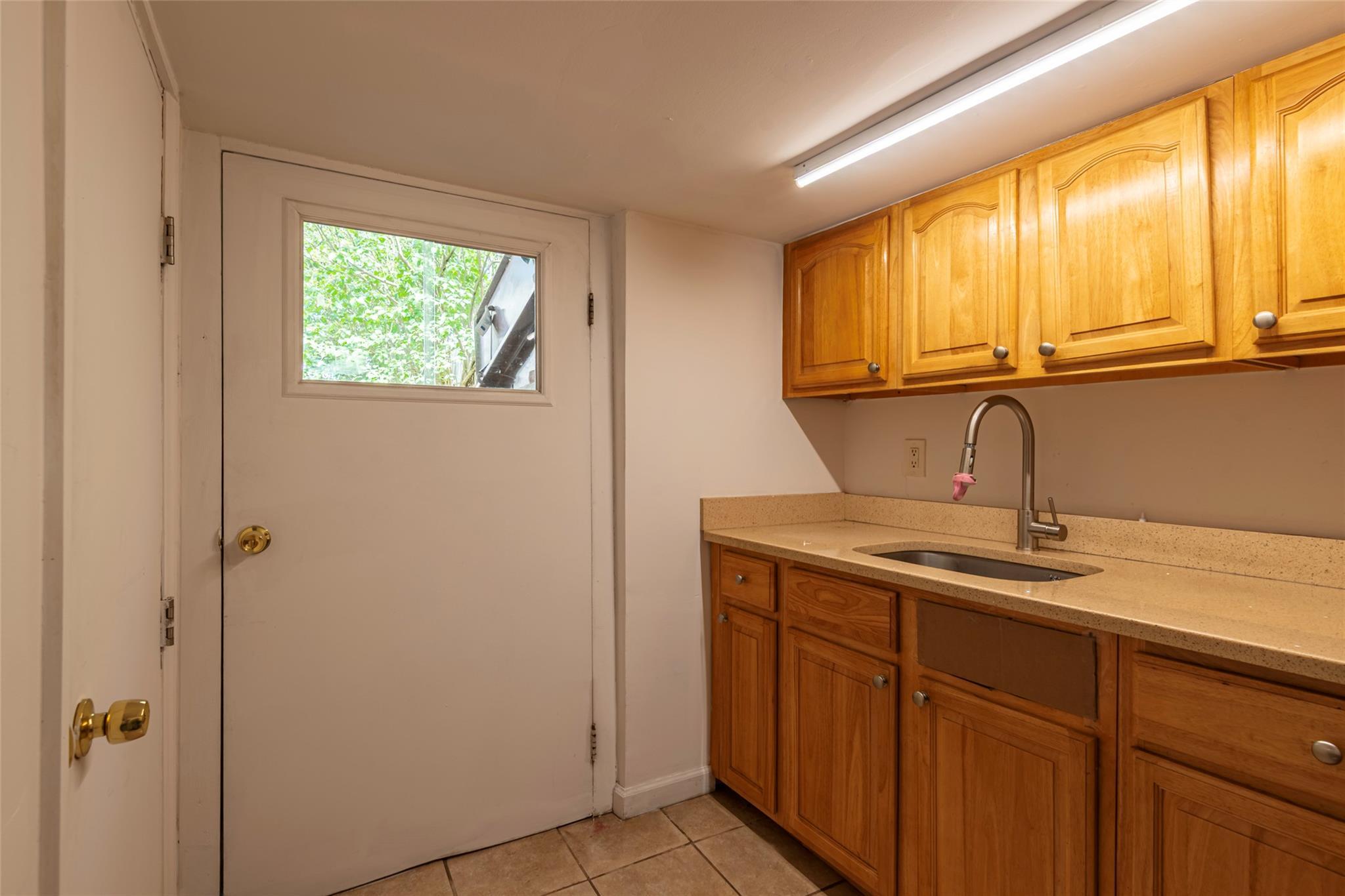 Single Family S.10  Nassau County, NY 11040, MLS-844950-29