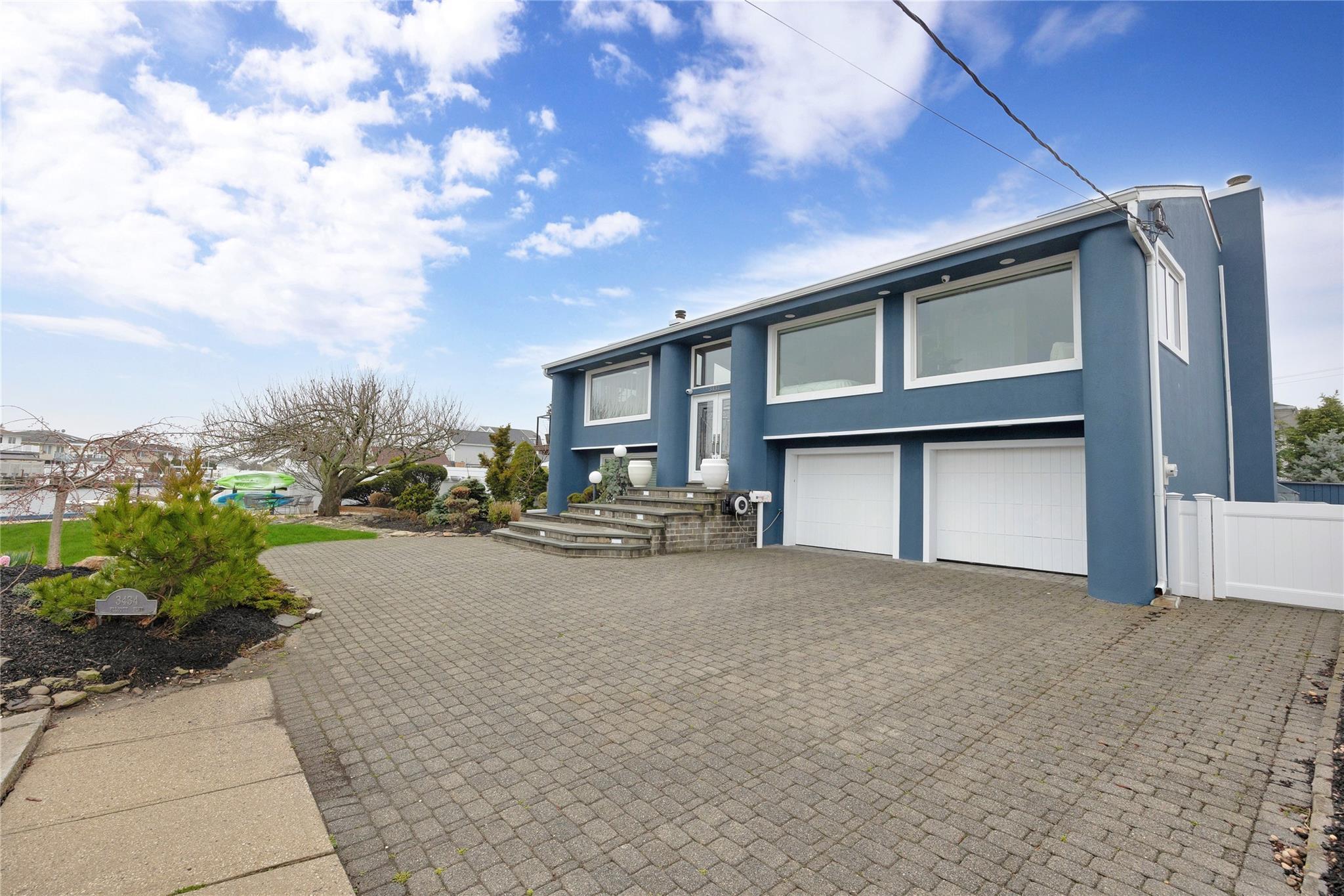 Single Family Elliott  Nassau County, NY 11572, MLS-844961-3