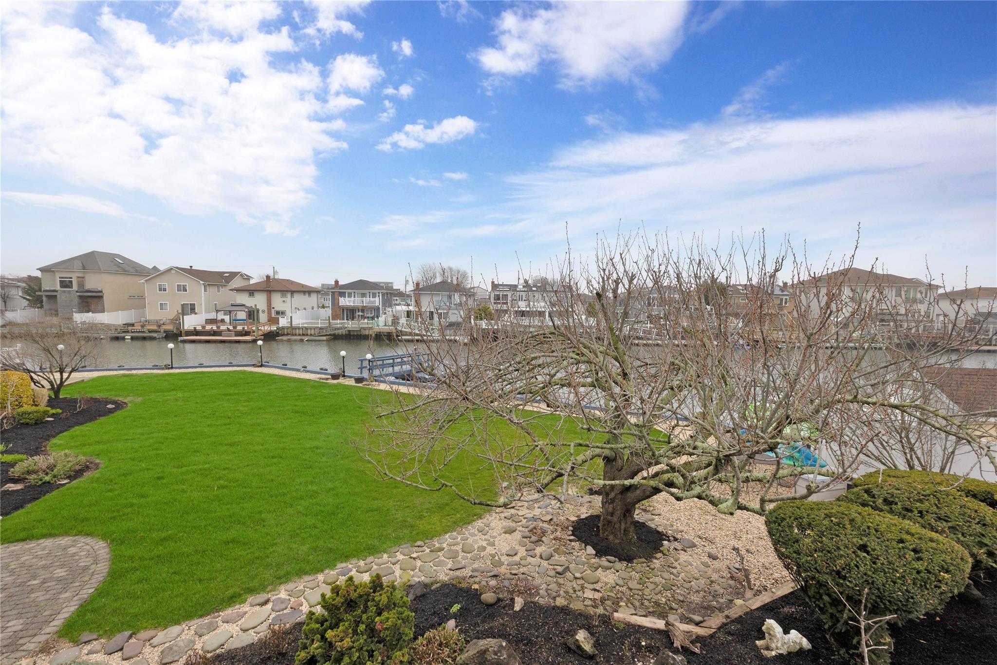 Single Family Elliott  Nassau County, NY 11572, MLS-844961-49