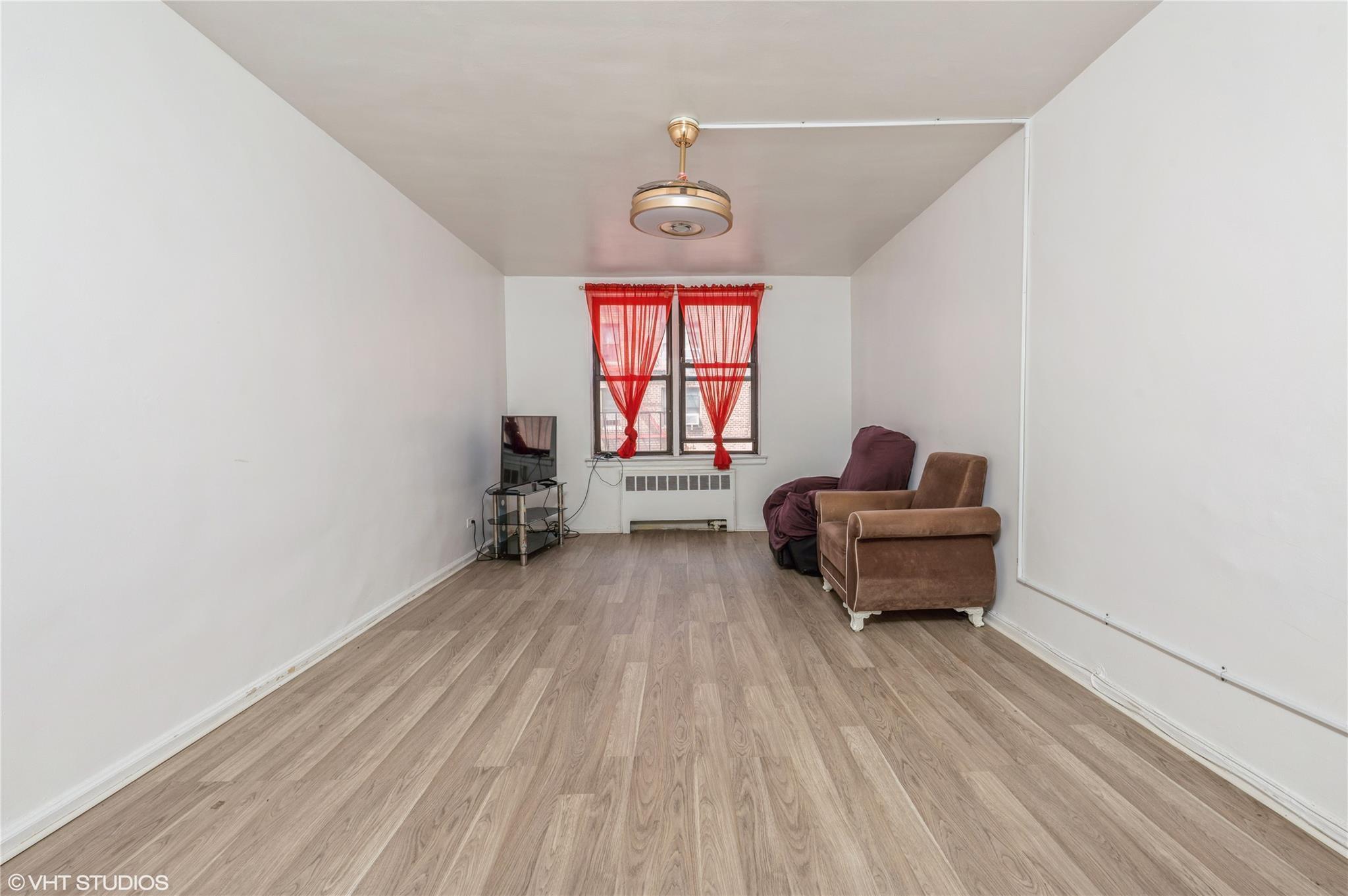 Coop E 231  Bronx, NY 10466, MLS-844962-7