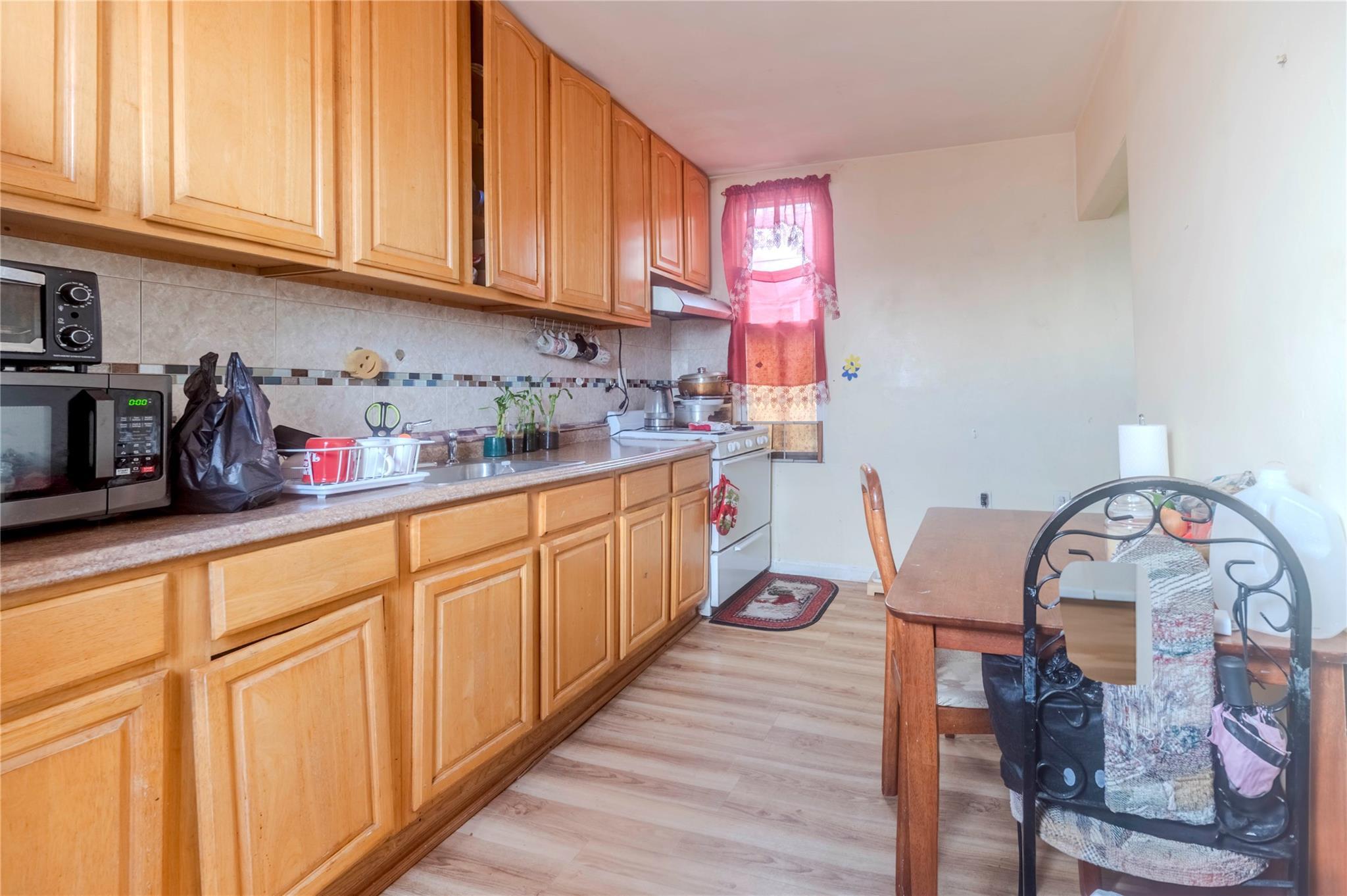 Single Family Crescent  Brooklyn, NY 11208, MLS-844973-4