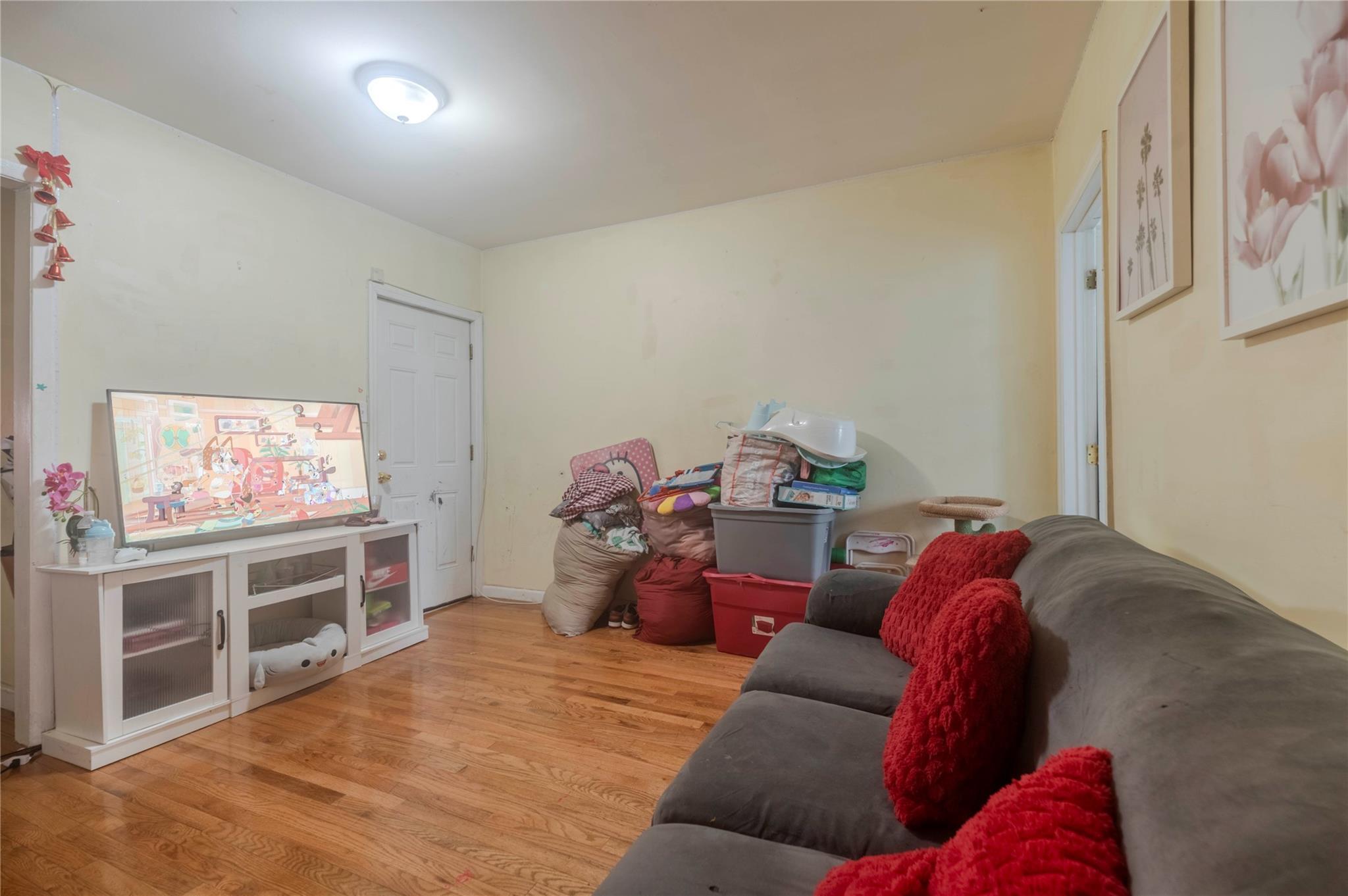 Single Family Crescent  Brooklyn, NY 11208, MLS-844973-5