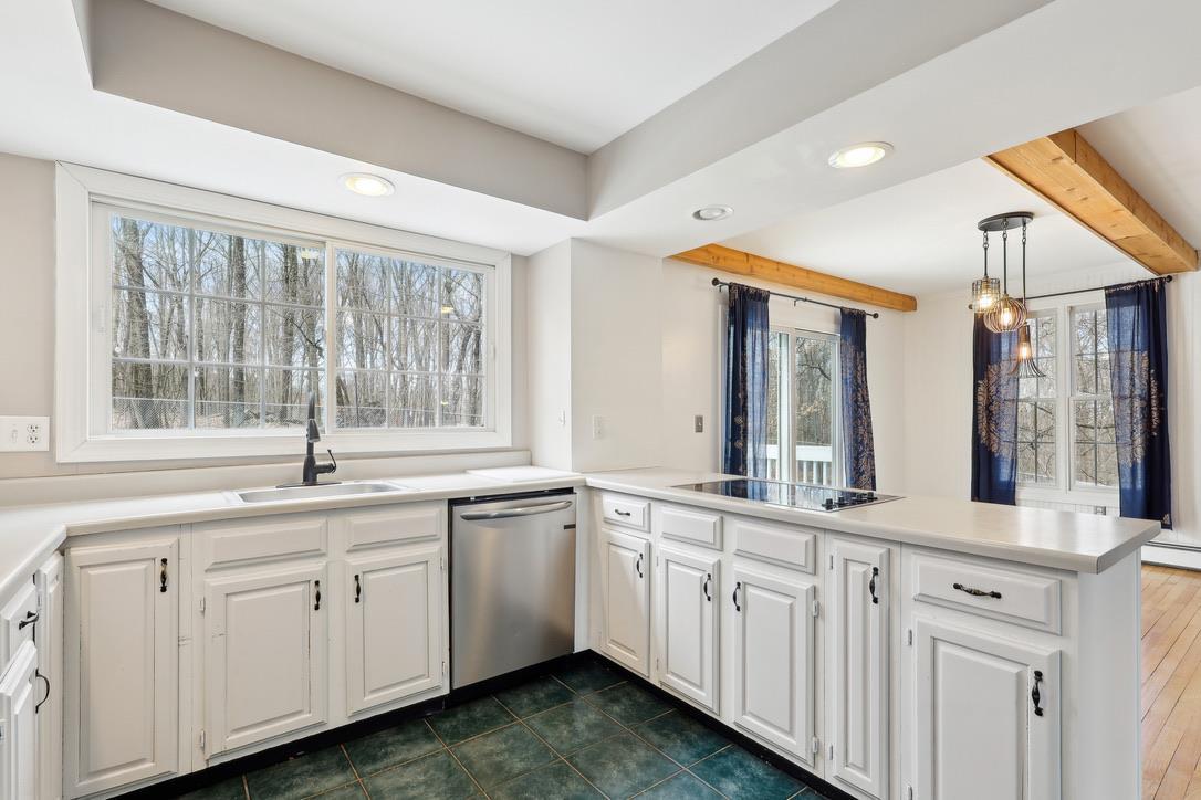 Single Family Old Mt Peter  Orange County, NY 10990, MLS-844985-10