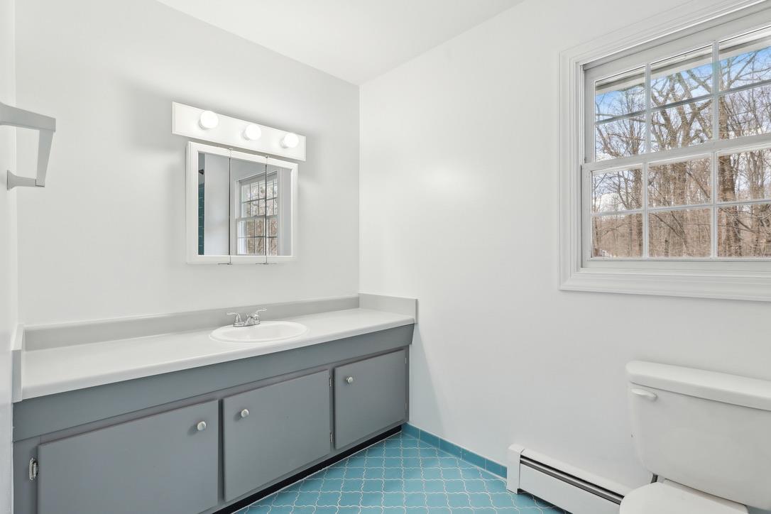 Single Family Old Mt Peter  Orange County, NY 10990, MLS-844985-20