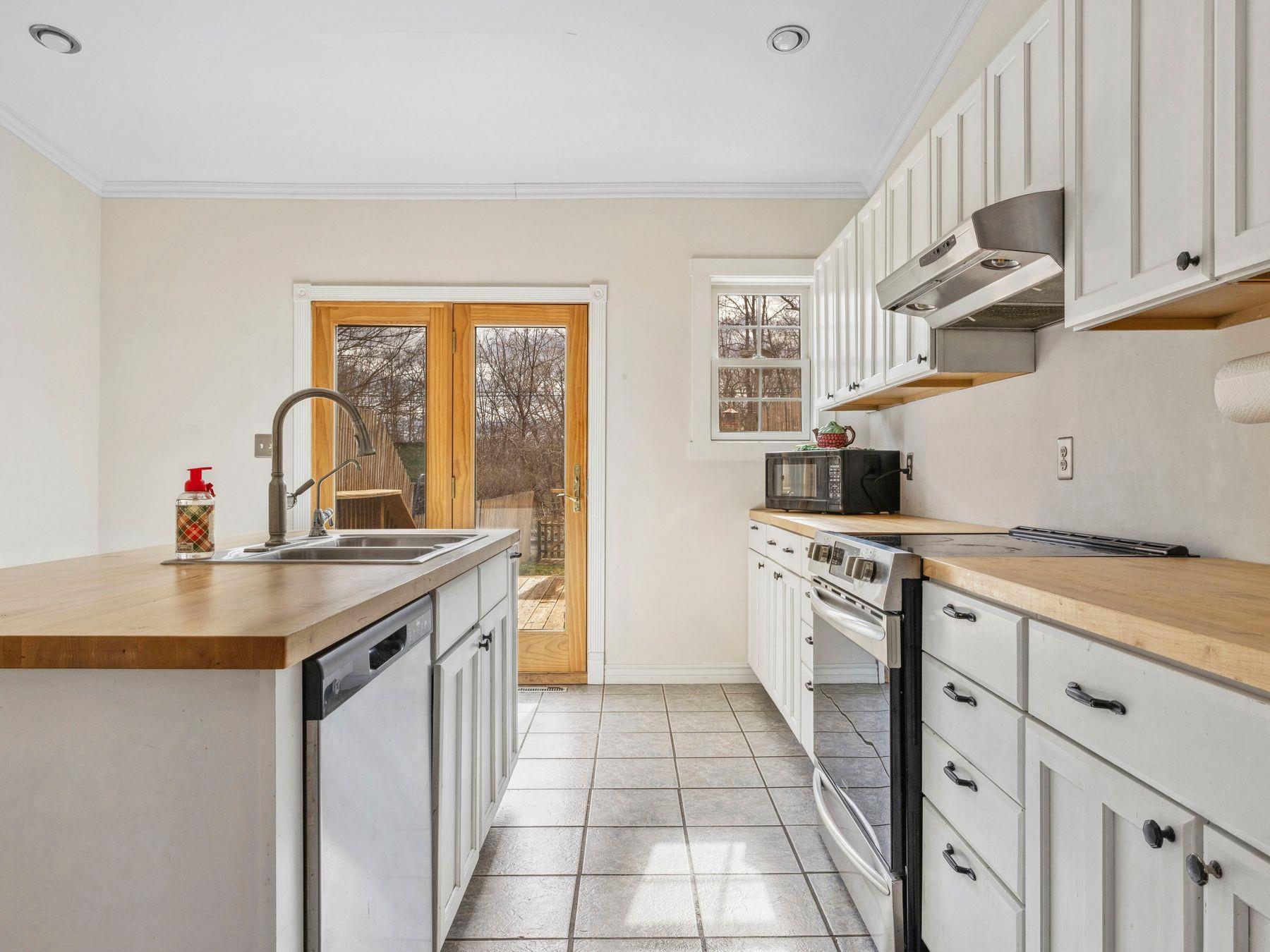Single Family Brick  Greene County, NY 12015, MLS-844987-6
