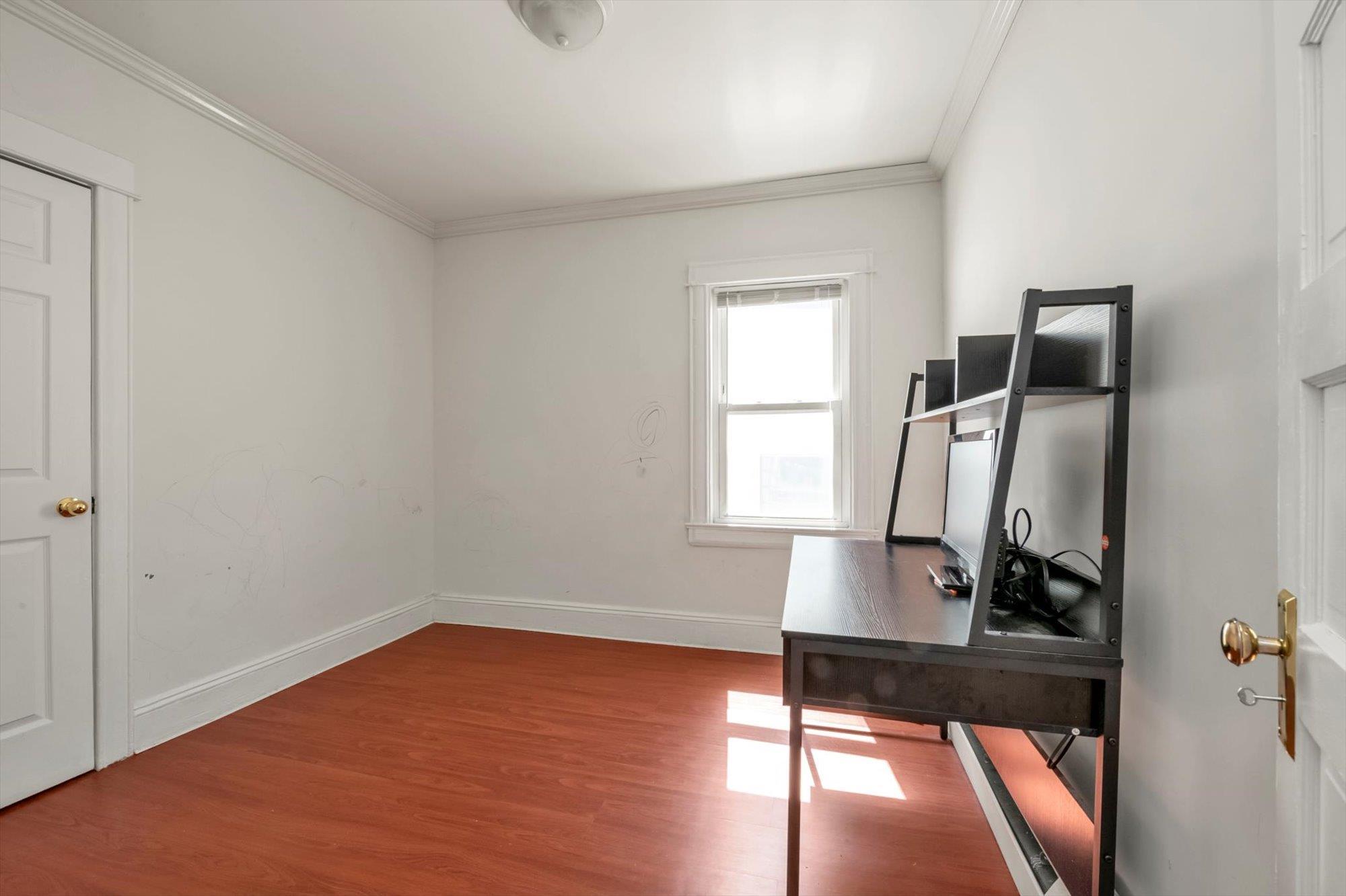 Single Family 77 St  Queens, NY 11421, MLS-845013-13