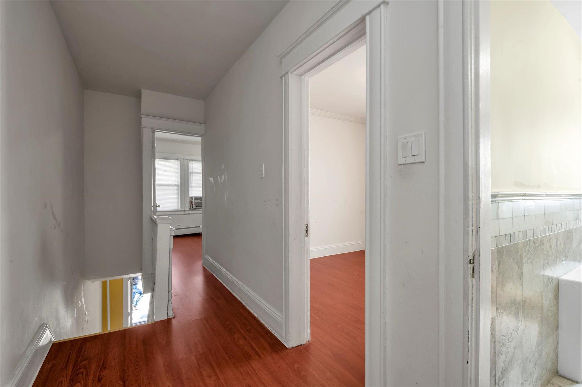Single Family 77 St  Queens, NY 11421, MLS-845013-9