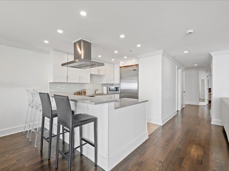 Condo Broadway  Nassau County, NY 11561, MLS-845018-14